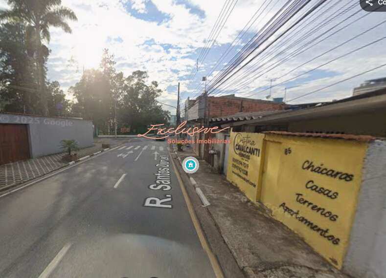 Casa com Excelente Localização em Ferraz de Vasconcelos – Em Frente ao Parque | 2 Dormitórios + Garagem - Cristina Cavalcanti