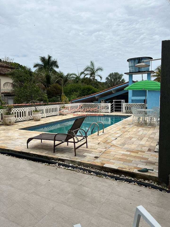 Casa com Piscina no Condomínio Morada da Praia – 500m da Praia | 330 m² Construídos | 6 Vagas - Cristina Cavalcanti