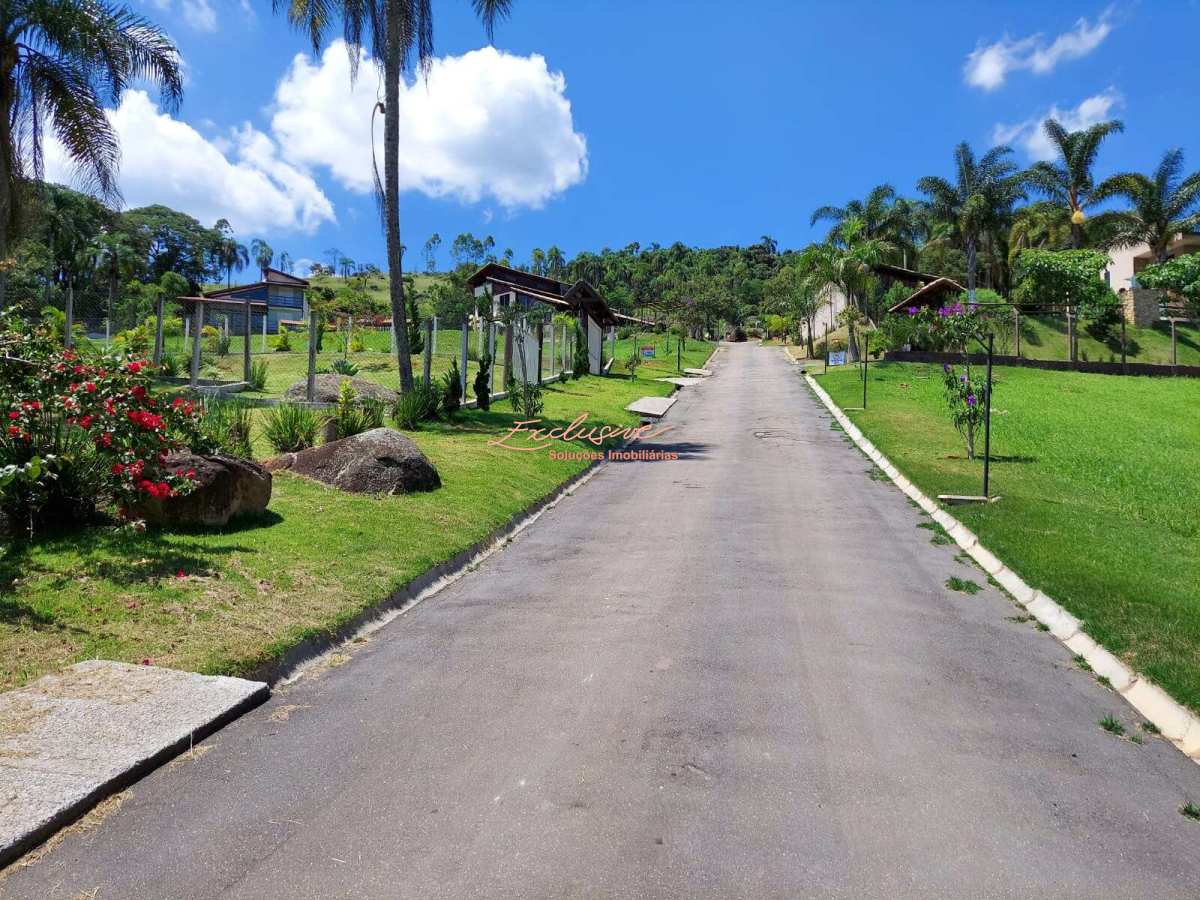 Casa de Campo em Condomínio Fechado – Suzano/SP - Cristina Cavalcanti