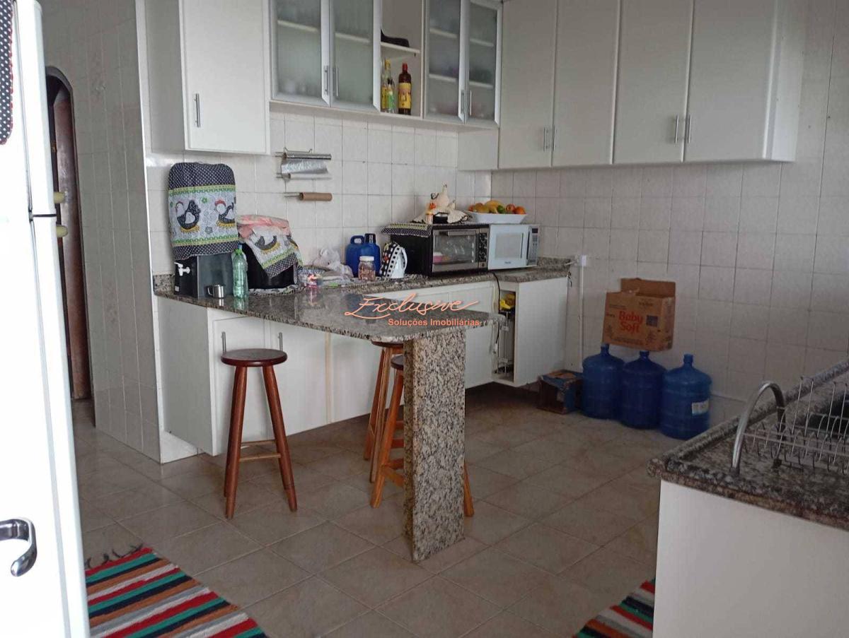 Casa - Kemel, Poá - Cristina Cavalcanti