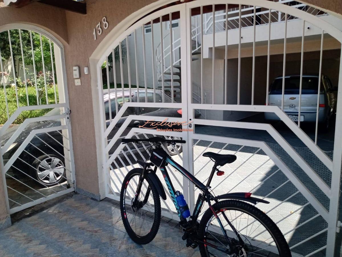 Casa - Vila Júlia, Poá - Cristina Cavalcanti