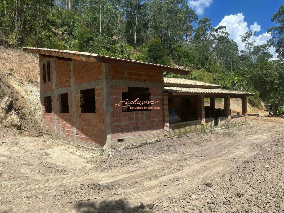 Linda Chácara – Nossa Senhora dos Remédios (15 min de Biritiba Mirim)