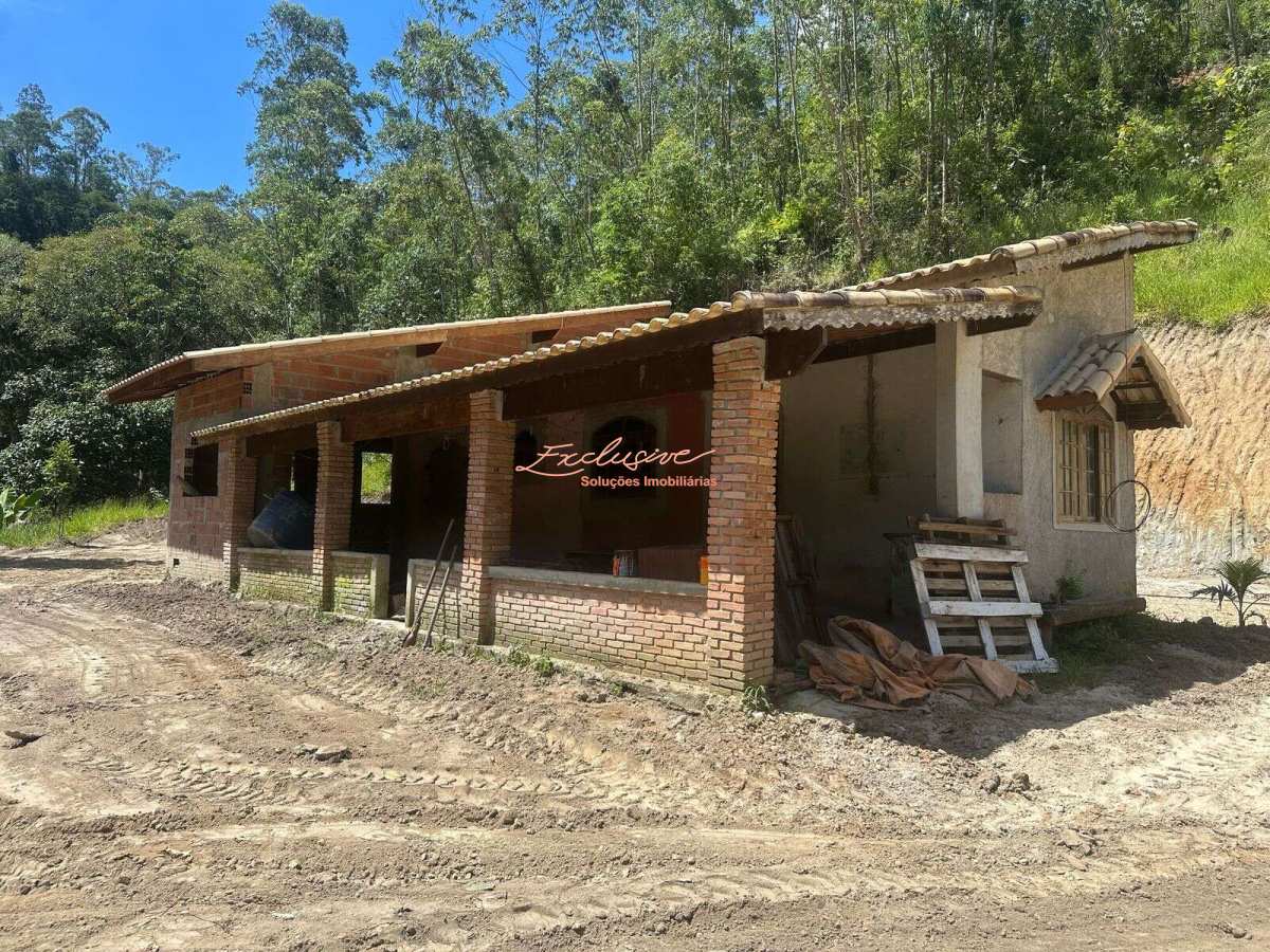 Linda Chácara – Nossa Senhora dos Remédios (15 min de Biritiba Mirim) - Cristina Cavalcanti