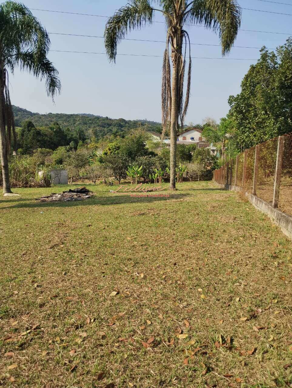 Terreno para Chacara em Mogi das Cruzes, 2500m² - Cristina Cavalcanti